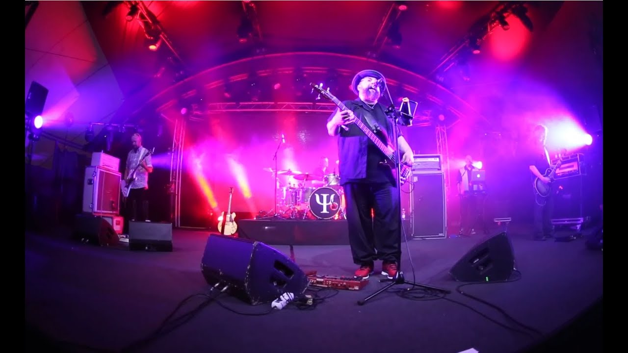 CMX - Kaikkivaltias Live Huvilateltta 2017