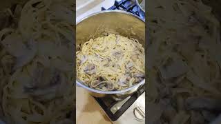 Спагетти с грибами в сметанном соусе 😋🍽️ #shortvideo #shorts #cooking #cookingchannel #cookingvideo