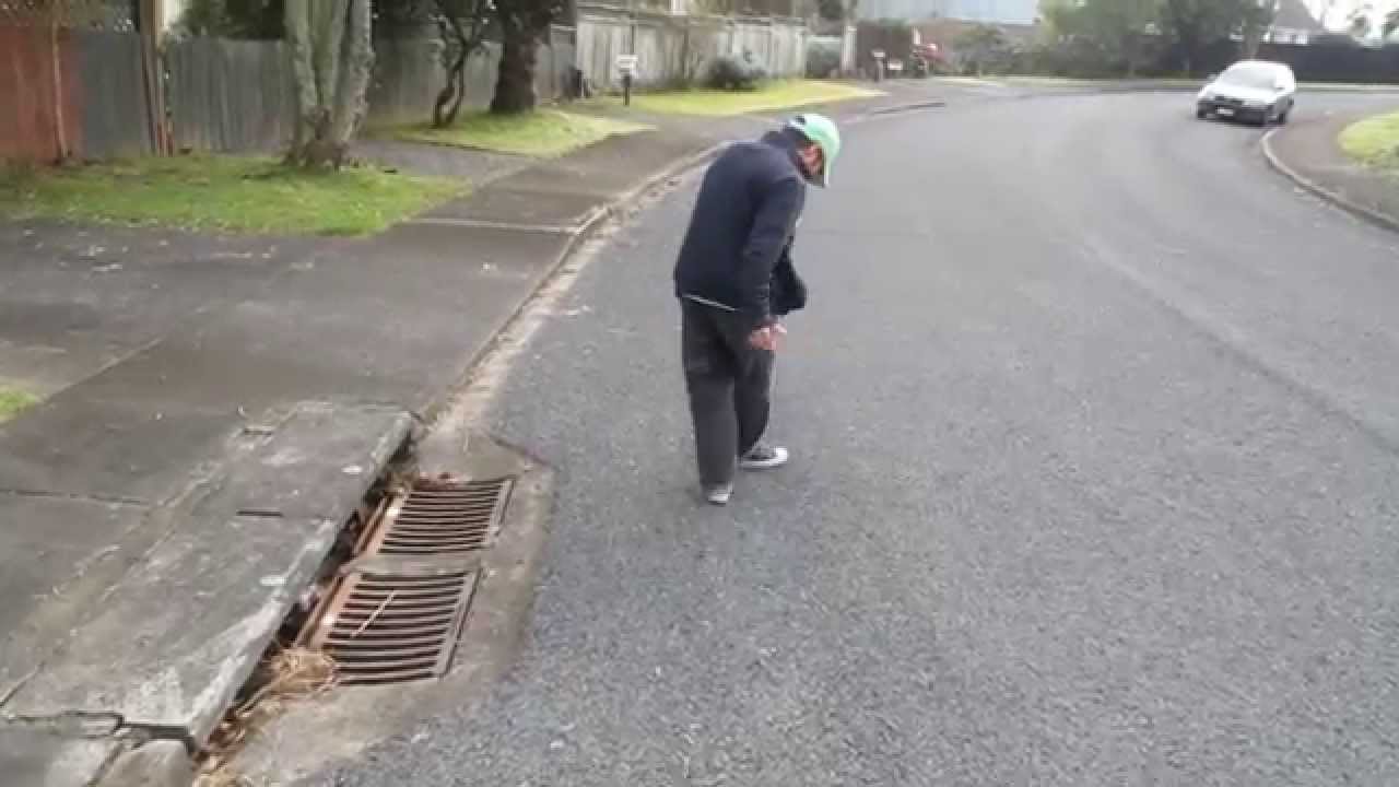 Poor Quality Road Surface - Hale Cres, Bayview