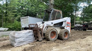 How to use Bobcat foot controls