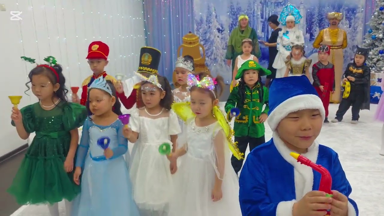 Жаңа жыл 2026 🌲 Сафии 9 топ