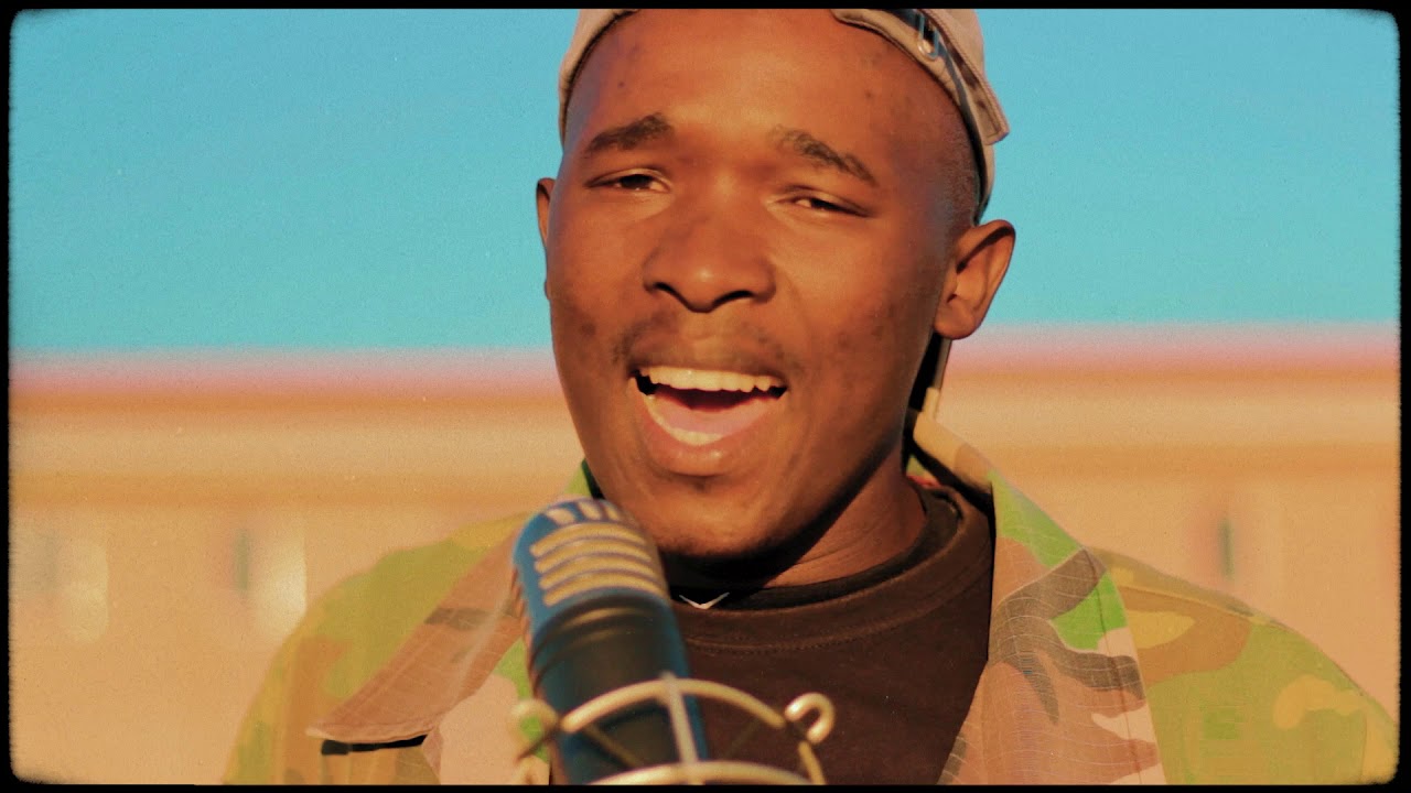 QCee Inkunzi _Mama (Sjava cover) Lockdown Perfomance - YouTube
