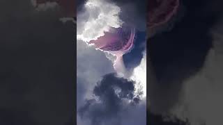 Яркая иризация облаков в Тринидад и Тобаго, 28 октября.