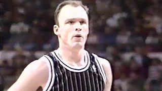 Scott Skiles Magic 31pts 10asts vs Bulls (1993)