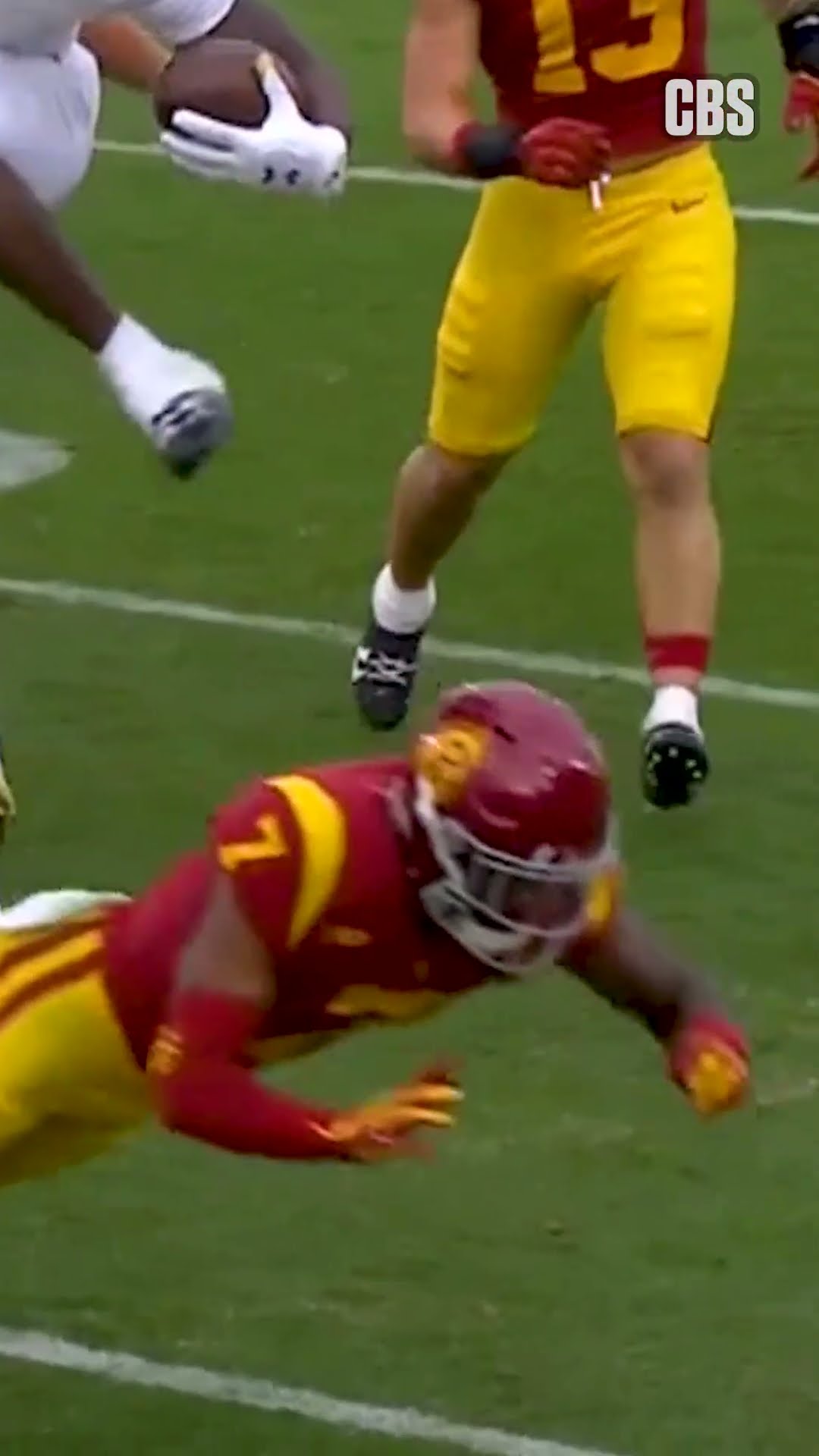 This Irish hurdle ? #cfb #football #notredame #USC