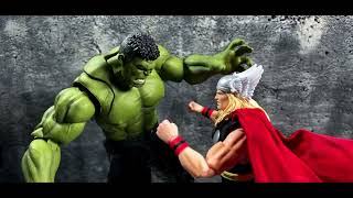 Hulk Vs Thor (stop motion)