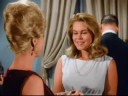 Samantha throws a pie - Bewitched