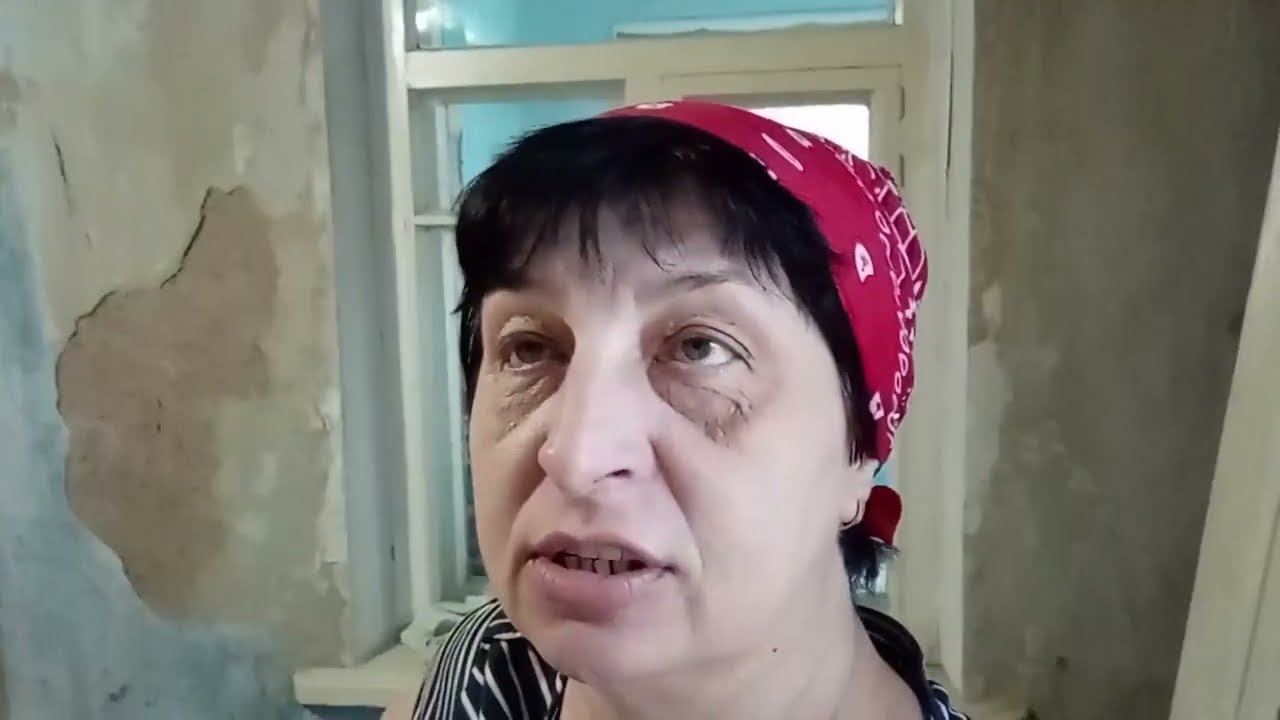 Как снимем,как расстроимся и пойду спать 😉/Начало ремонта в ванной и столовой...