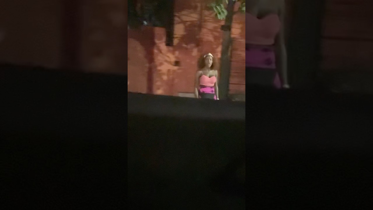 Nijerian Girl Attacked On IFFCO chowk Gurgaon 👺😱 