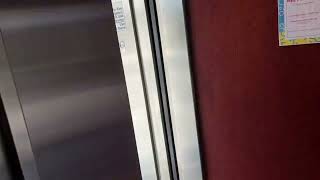 Timelapse of (Unknown Brand) Hydraulic Elevator #2 at The Gables Apartments - Vero Beach FL