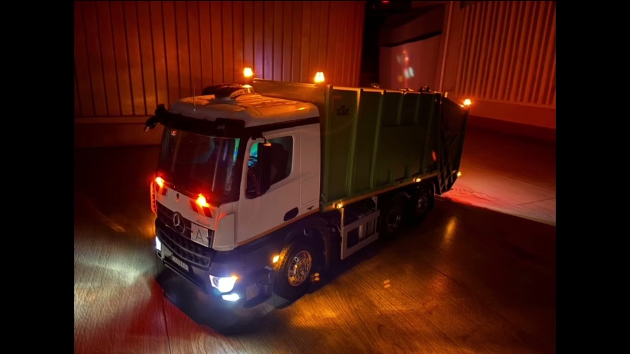 Mercedes Benz Arocs Garbage Haller 