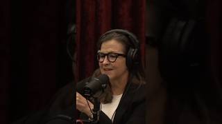 pAnnie Jacobsen is a Pulitzer Prize finalist, investigative journalist # #joerogan #podcast