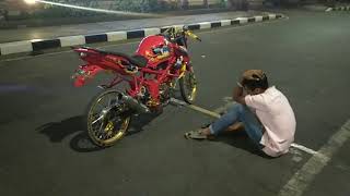 Download Lagu Sebuah kisah percintaan anak motor MP3