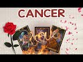 CANCER ♋️🤐✋🏽 SOMEONE YOU STOPPED COMMUNICATING WITH❗️YOU HAVE TO KNOW WHAT’S ABOUT TO HAPPEN🥰End-May