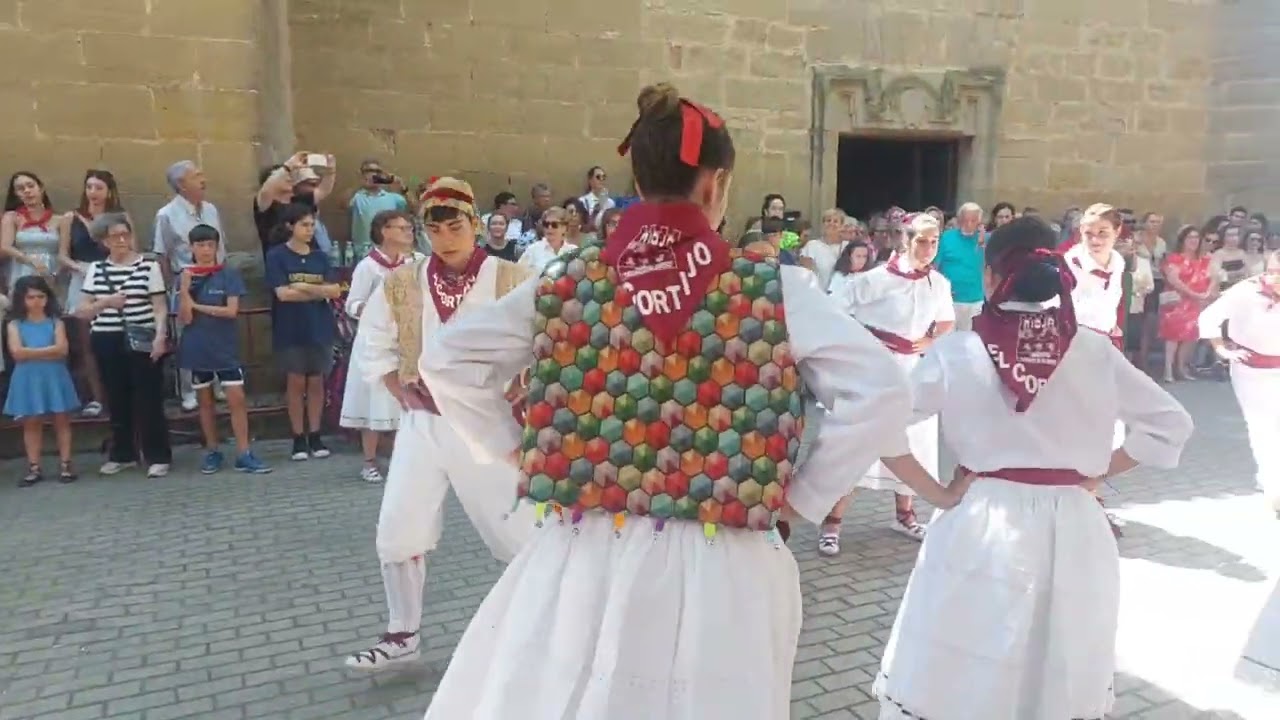 Danzas en El Cortijo en Honor Sta Margarita(La Rioja)