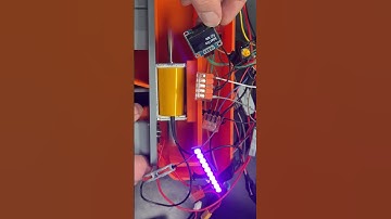 Select-fire & fire-power(?) LCD menu & LED lights! Love this Nerf Arduino project! Thanks #hackpack