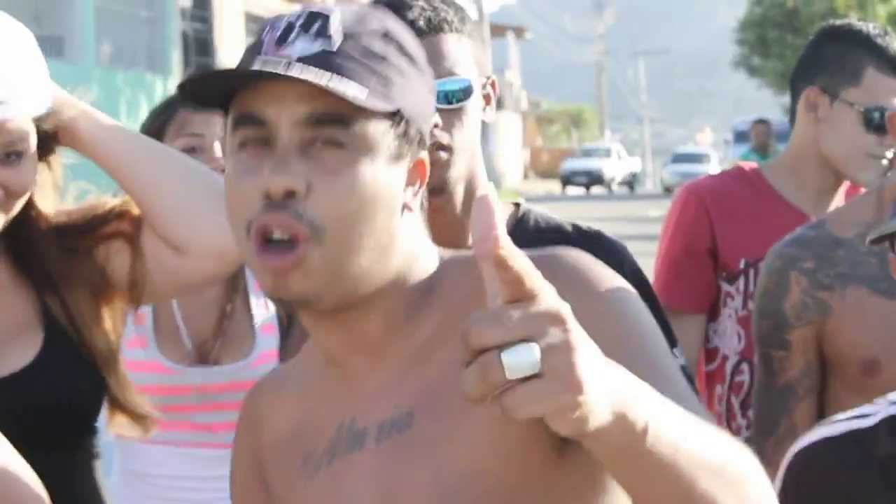 MC Pica Pau ORIGINAL Clipe Oficial Pedindo a PAz funk brasilero 2018