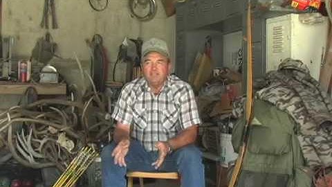 Bow Hunting Alaska - A traditional bowhunter