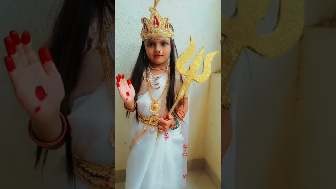 Bharat Mata look 😍