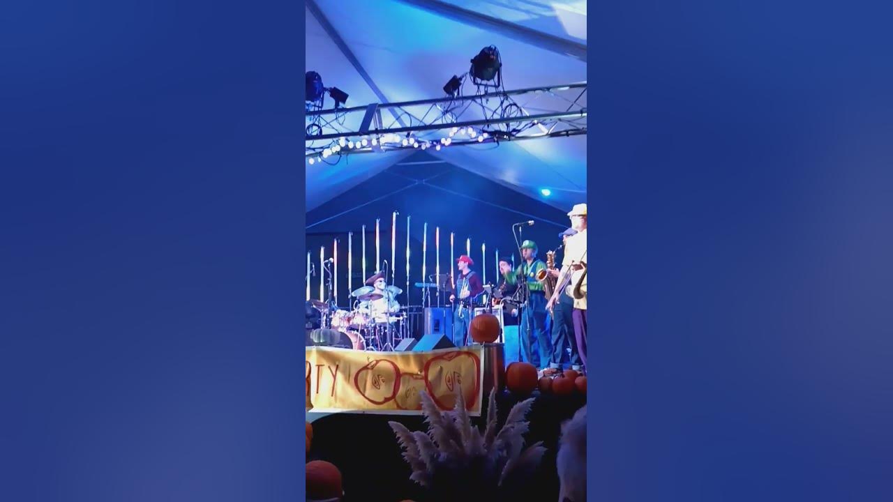2 towns harvest party 2022 YouTube