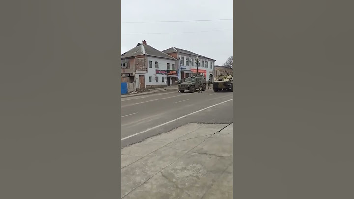 Безоружные граждане в Купянске противостоят российским оккупантам