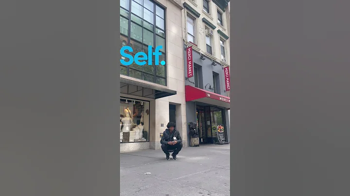 IMG MODELS KELVIN MAXWELL AND GIGIHADID AT BRANDY MELVILLE FIFTH AVE OPENING AND CLOSING