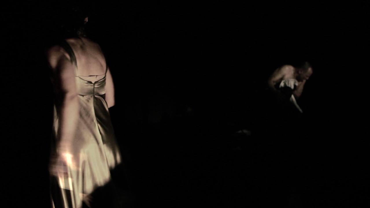 Black Apple - Losdedae - Chevi Muraday