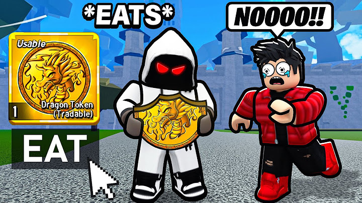 Eating DRAGON TOKENS In Front Of SCAMMERS.. (Blox Fruits)