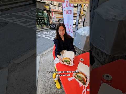 korea's most popular taco booth 🌮 #korea #seoul #mexicanfood