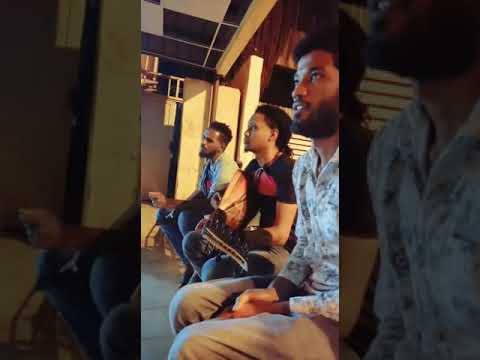 الاحباب عبدو انامل وافنان مزمل عادل والاخ محمد احمد حمتو لهم التحية