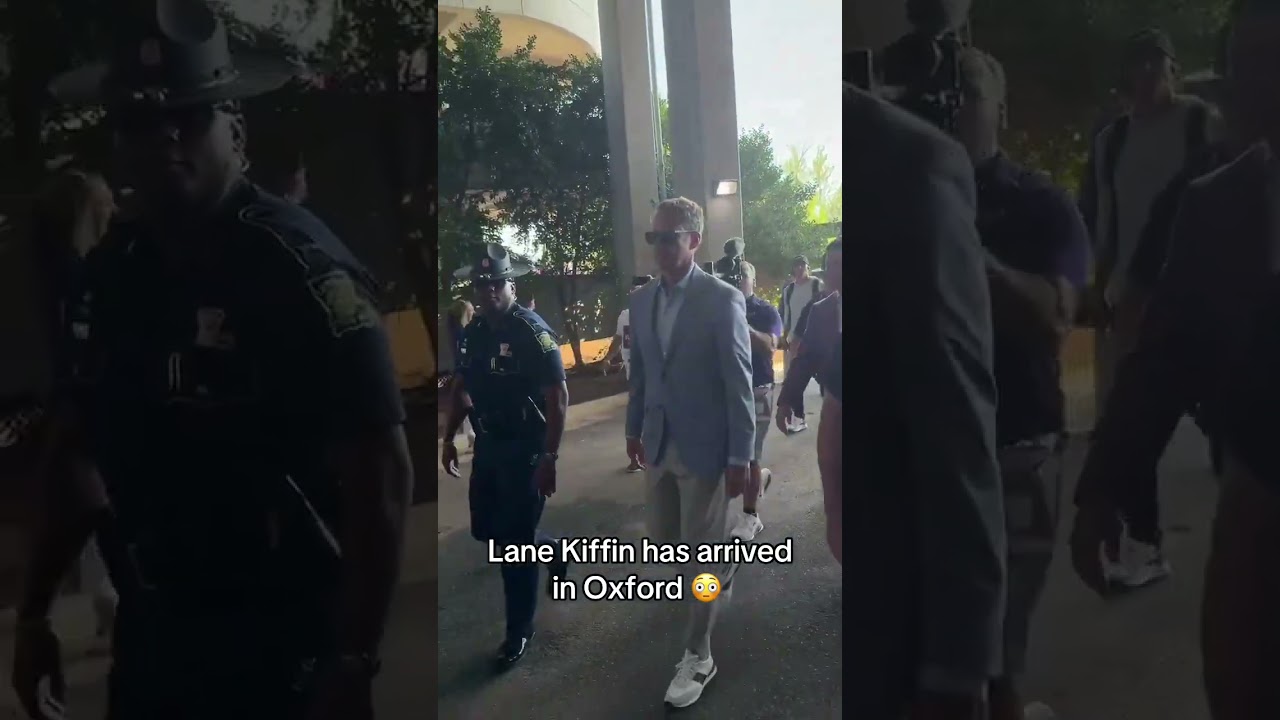 Lane gets an Oxford welcome 👀