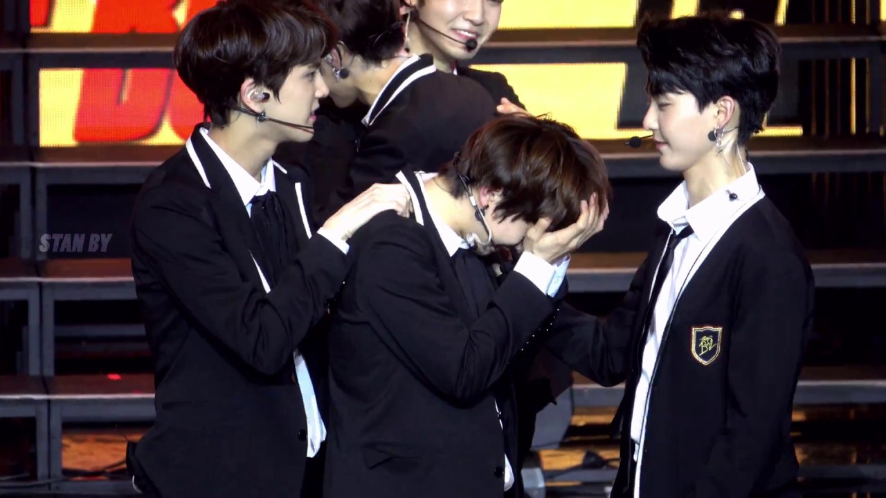 171206 데뷔 쇼케 - 데뷔를 축하합니다♥ / 더보이즈 큐 (Q/지창민) focus 4K CAM)