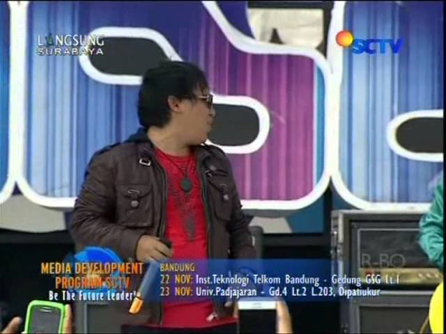 WALI Live At Inbox (21-11-2012) Courtesy SCTV class=