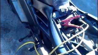How to jumpstart a motorcycle with a car