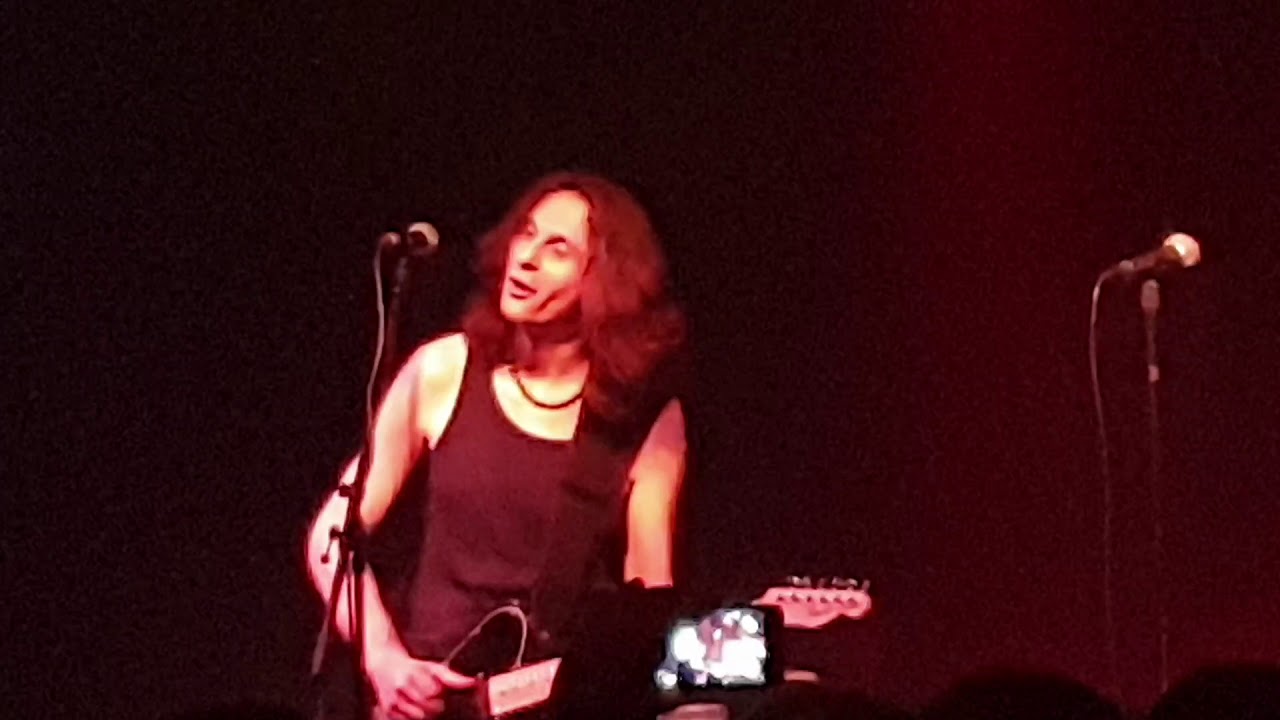 Crno Perje - Hocus Pocus (Live in Krizevci)