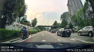 FBN8675C JVC4243 JVK4114 SCJ1108D SJS696Z drive on road shoulder meant for emergency vehicles only.