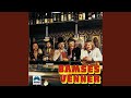Miniature de la vidéo de la chanson Når Det Regner Om Dagen