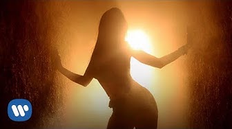 Anitta - Tá Na Mira (Official Lyric Video)