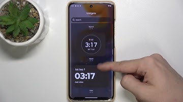 How to Add and Remove Home Screen Widgets on Motorola Edge 50 Neo - Personalize Home Screen