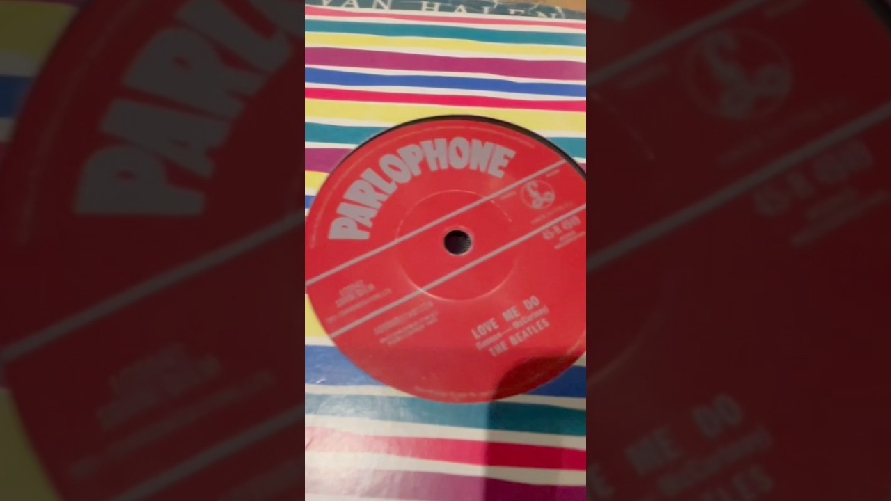 Love me do repress Pete best on drums sounds amazing