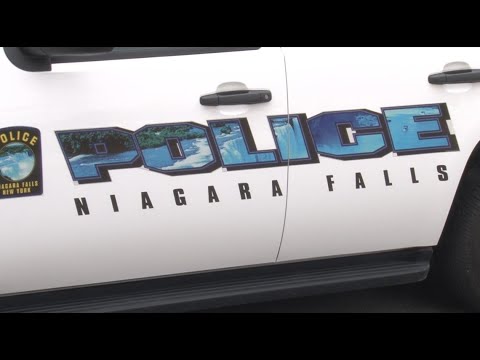 Niagara Falls Police asking for help following armed robbery - YouTube
