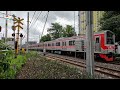 random train 5 perlintasan kereta api jakarta keramaian kereta api di perlintasan kereta api