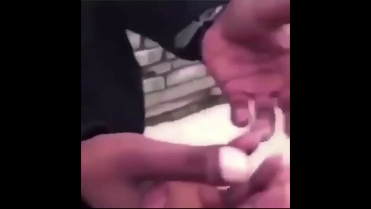 Mash potato scooper hands