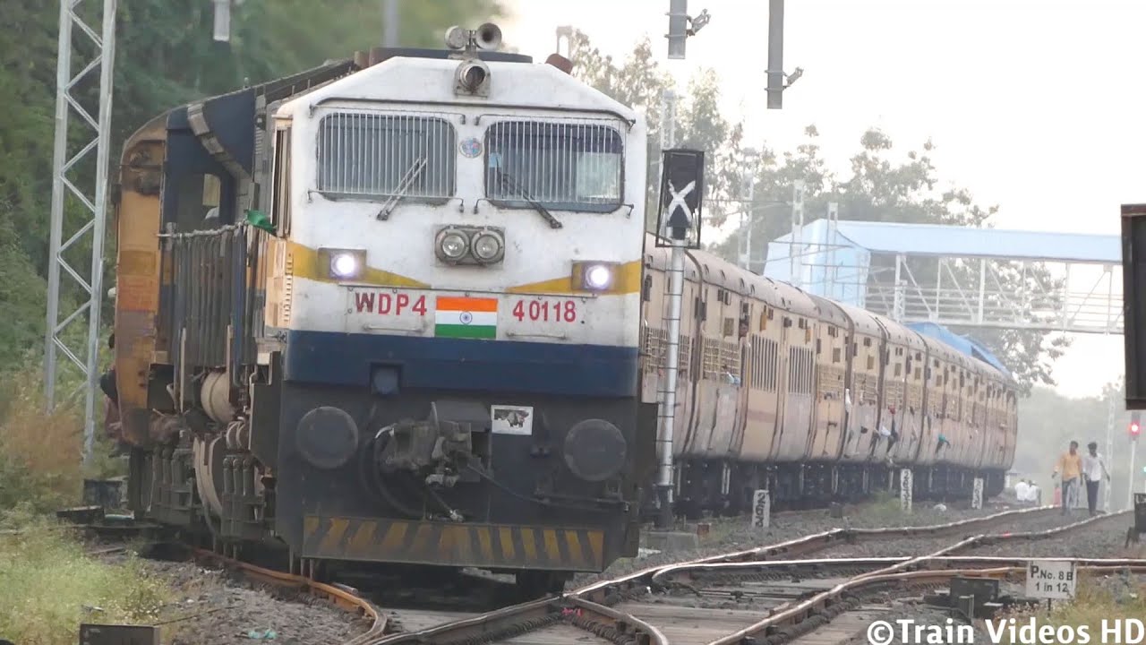 Tapovan Express Departing from Manwath Road Railway Station | Train Videos Indian Railways