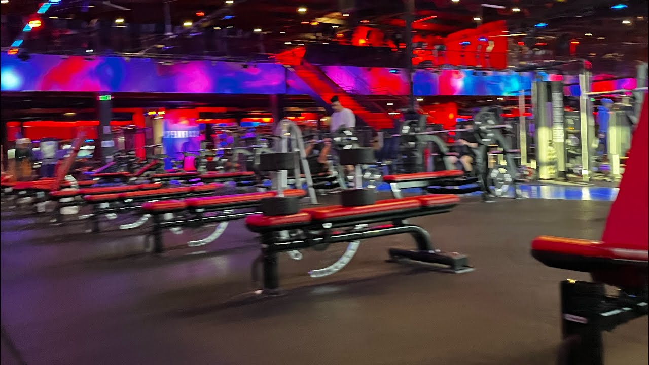 Silent gym vlog Back and shoulders at speakeasy fitness YouTube Silent gym vlog Back and shoulders at speakeasy fitness YouTube