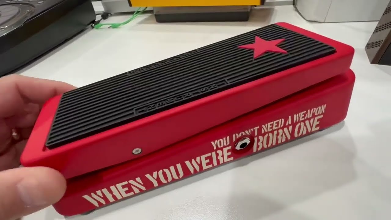 Briskdrop Dunlop TBM95 Tom Morello Signature Cry Baby Wah Pedal