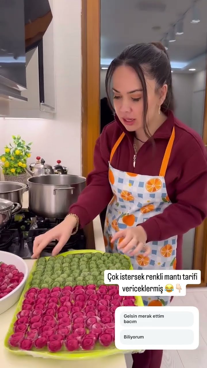 Çok istersek renkli mantı tarifi vericeklermiş?
