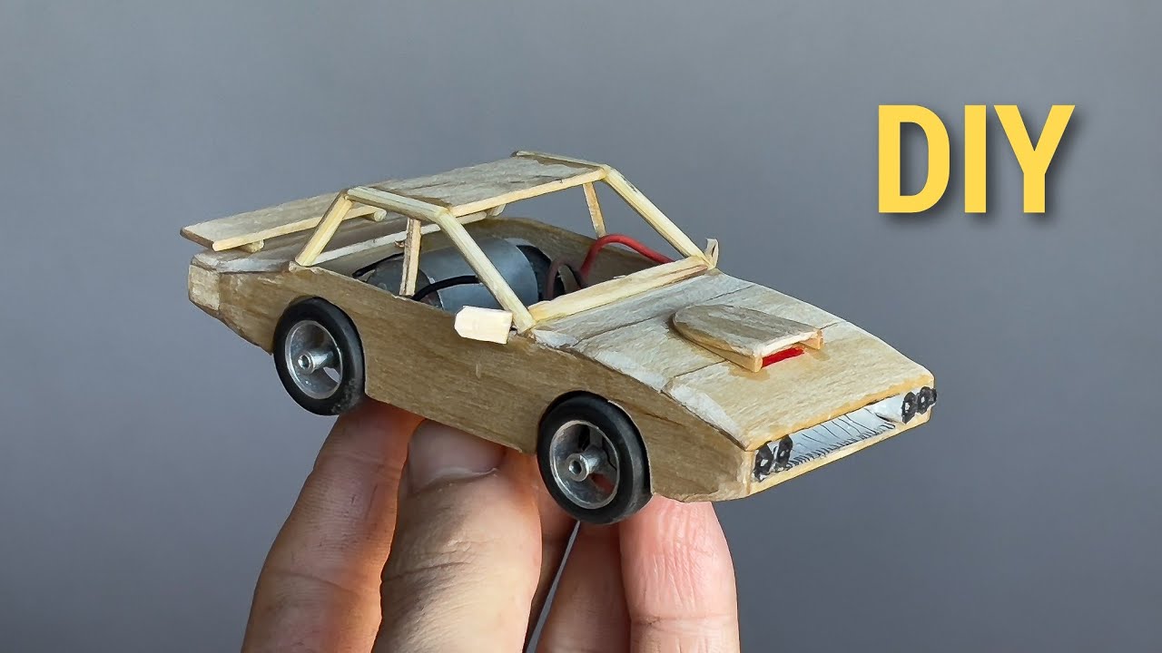 Handmade Wooden Car Using Simple Materials!