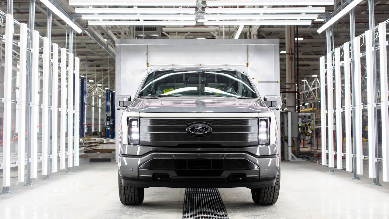 Ford F-150 Lightning | Production | Rouge Electric Vehicle Center | 2022 MY |