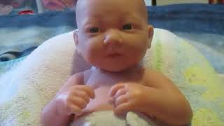 Reborn bathtime with Charlotte